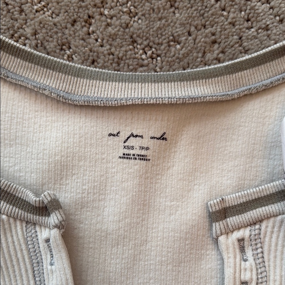 Urban Outfitters Cream Ribbed Crop Top - Picture 5 of 5